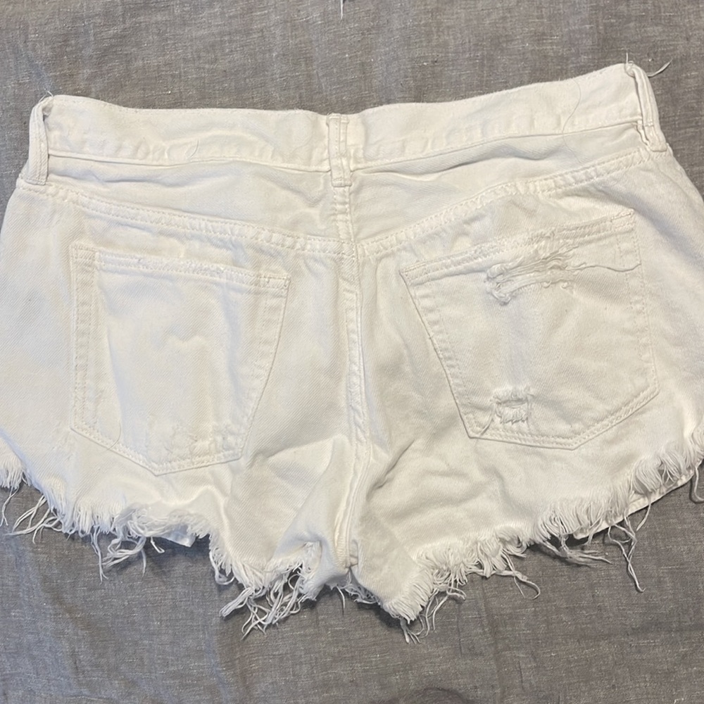 We the free size 28 Jean shorts. 2 pair - Picture 3 of 5